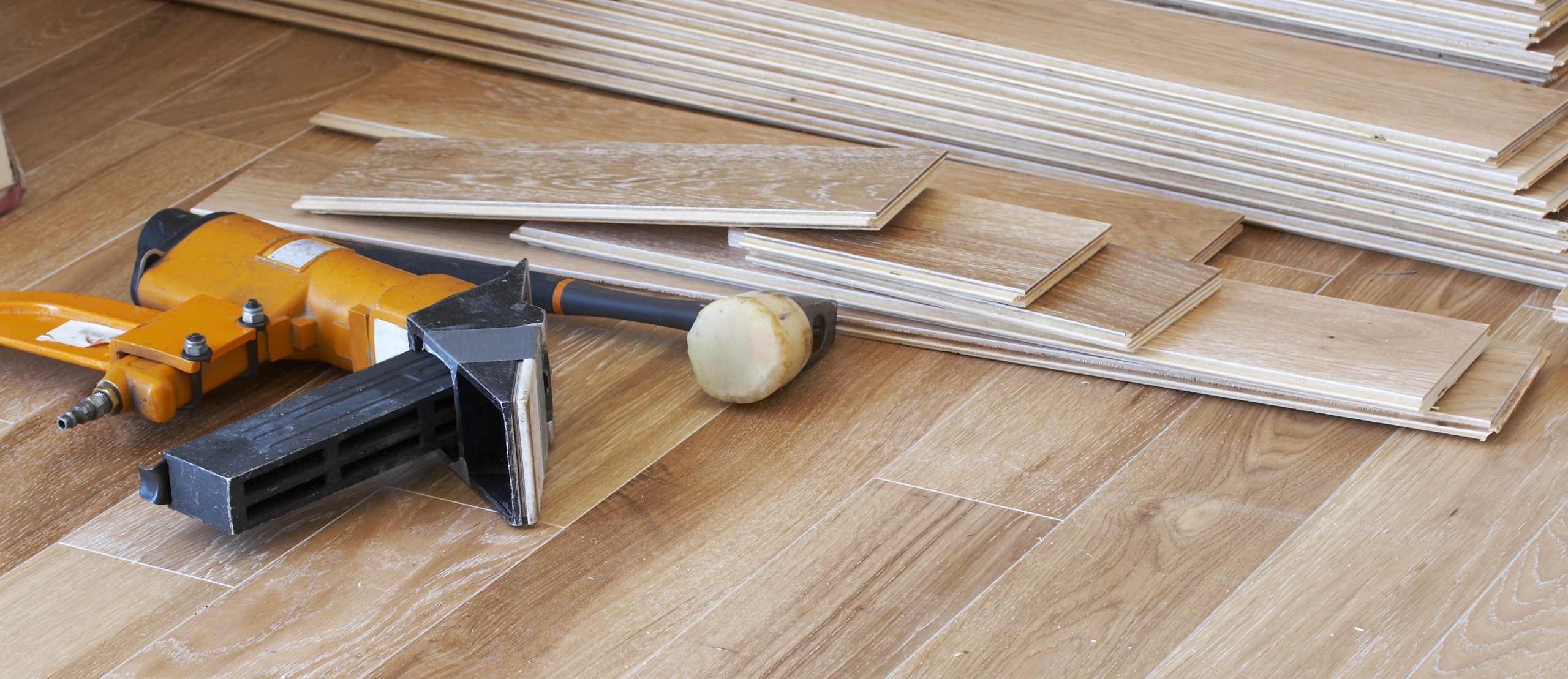 installing wood floor
